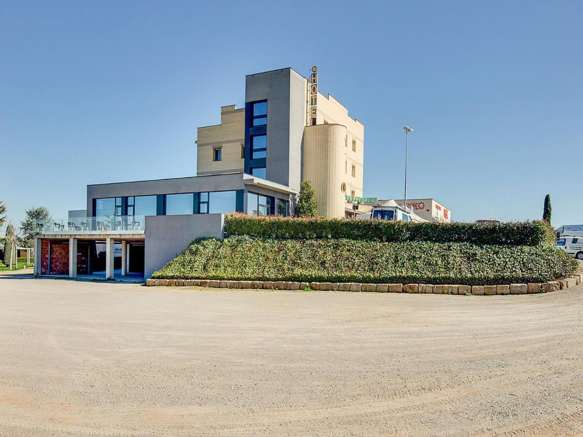 Hotel Restaurante Blanc I Negre 2 Agramunt Экстерьер фото