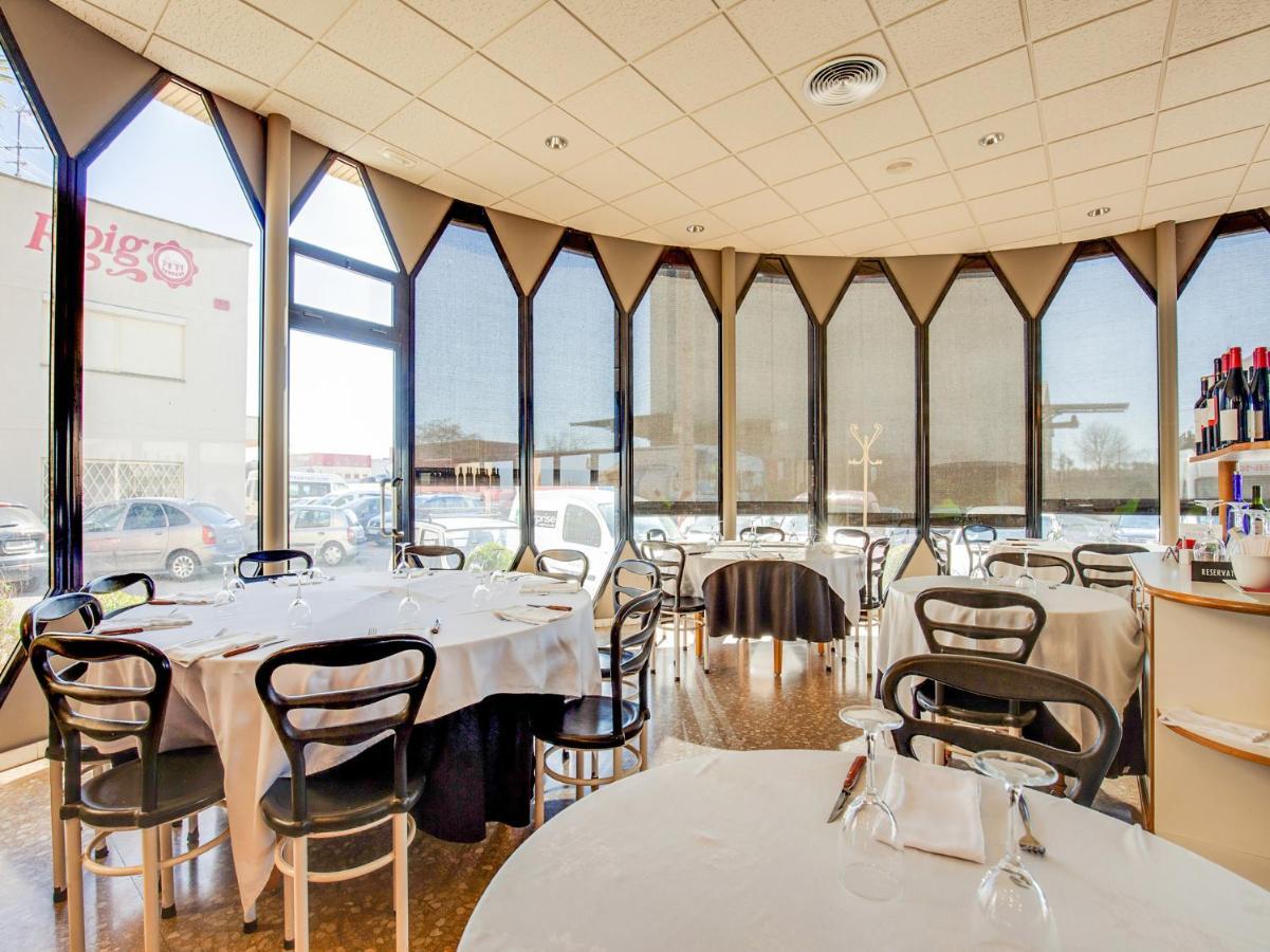 Hotel Restaurante Blanc I Negre 2 Agramunt Экстерьер фото