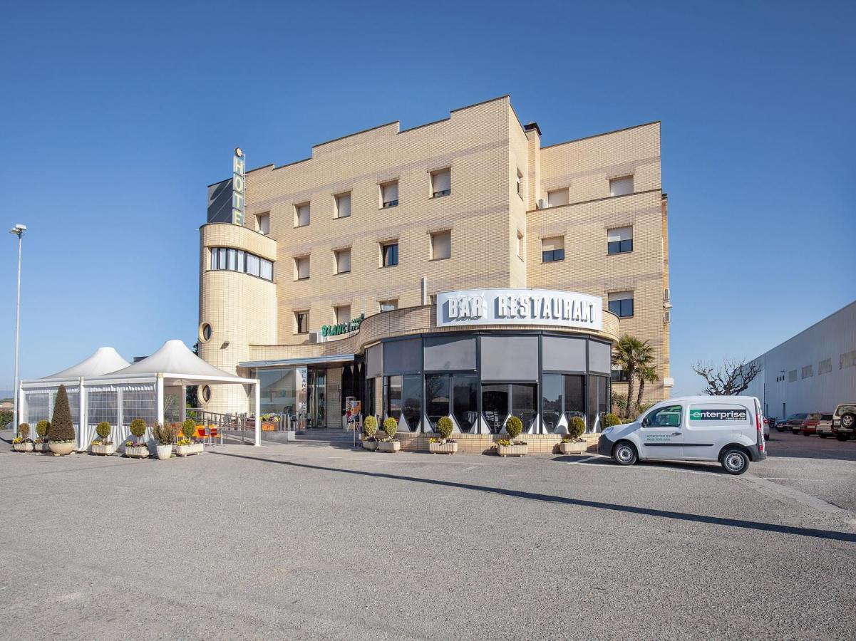 Hotel Restaurante Blanc I Negre 2 Agramunt Экстерьер фото